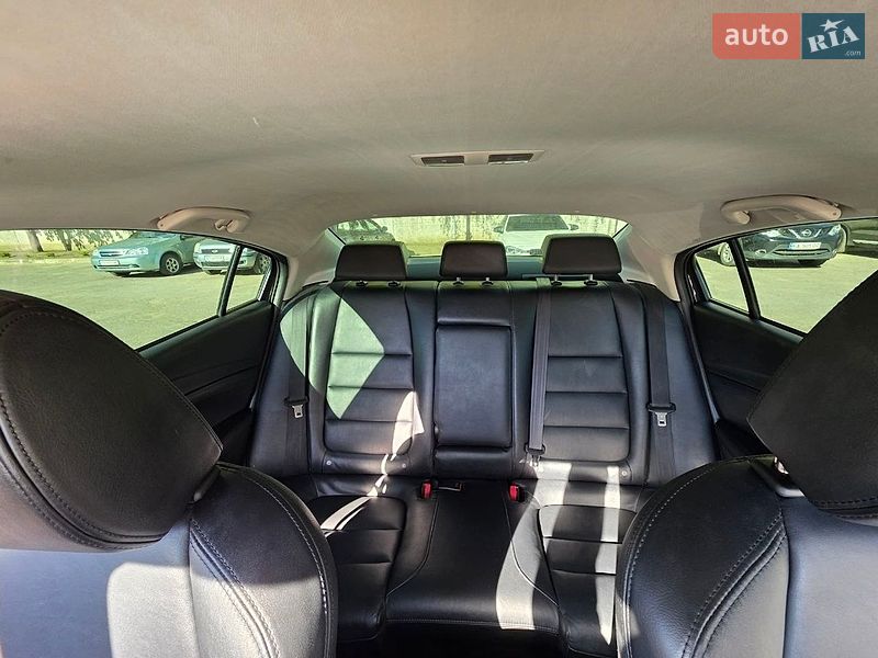 Седан Mazda 6 2013 в Александрие