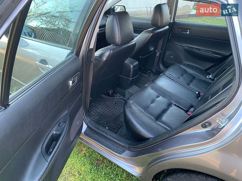 Универсал Mazda 6 2005 в Остроге