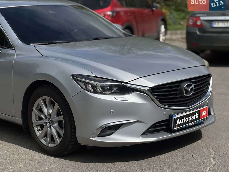 Седан Mazda 6 2017 в Киеве