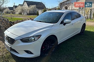 Седан Mazda 6 2014 в Чернигове
