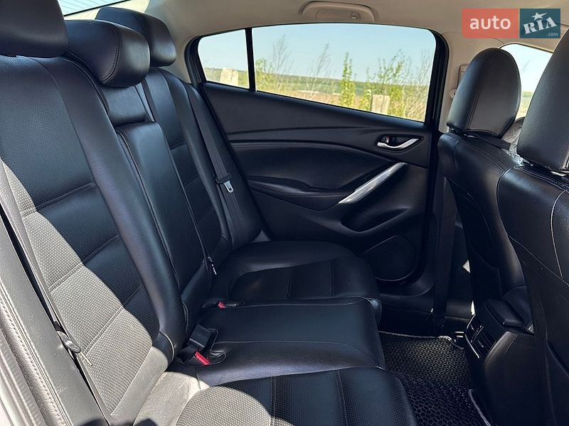 Седан Mazda 6 2014 в Теребовле