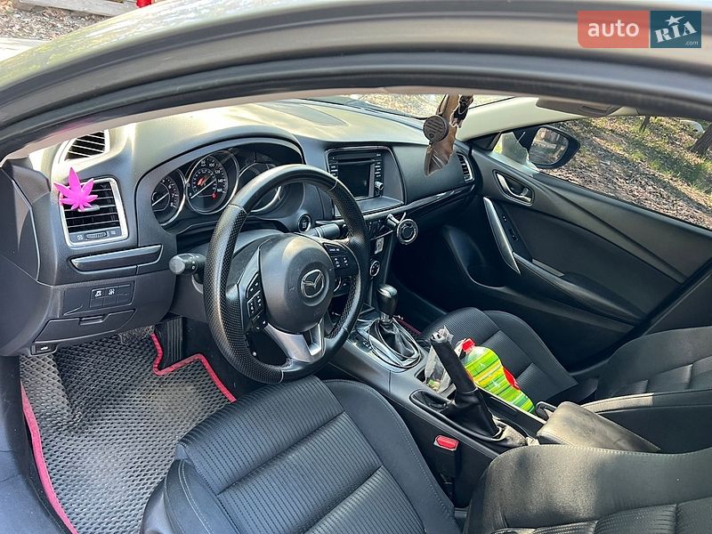 Седан Mazda 6 2014 в Буче
