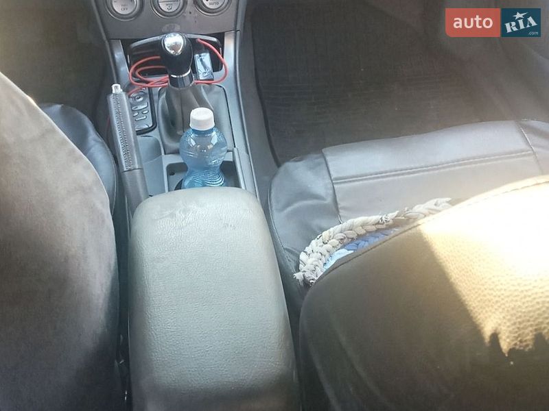 Лифтбек Mazda 6 2003 в Запорожье