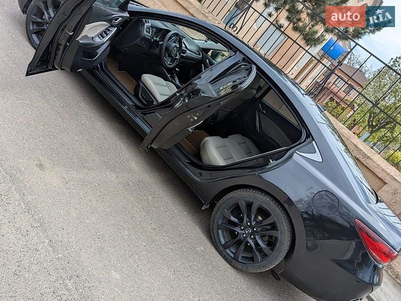 Седан Mazda 6 2016 в Измаиле