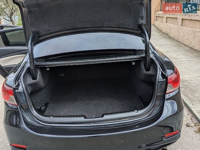 Седан Mazda 6 2016 в Измаиле