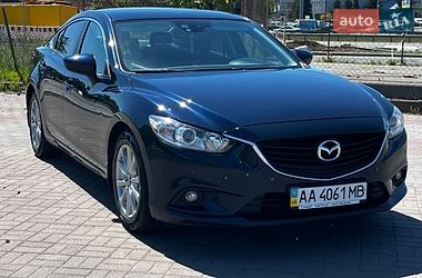 Седан Mazda 6 2015 в Борщеве
