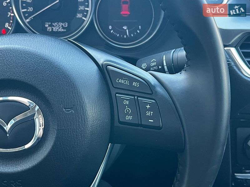 Седан Mazda 6 2015 в Борщеве