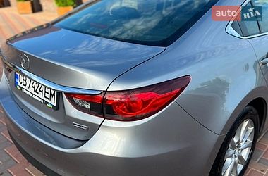 Седан Mazda 6 2014 в Чернигове
