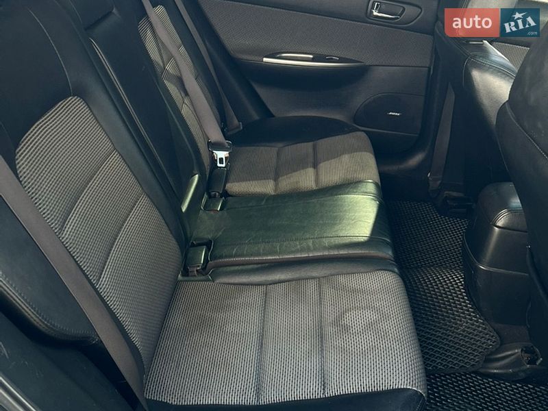 Универсал Mazda 6 2004 в Обухове