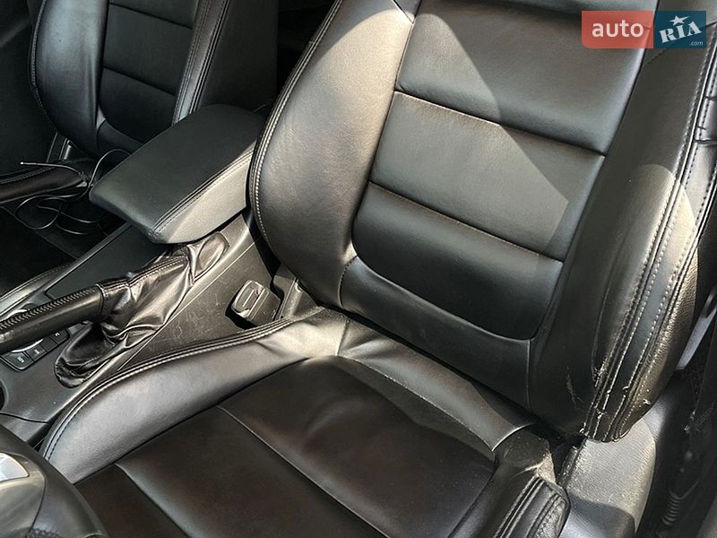 Седан Mazda 6 2014 в Киеве