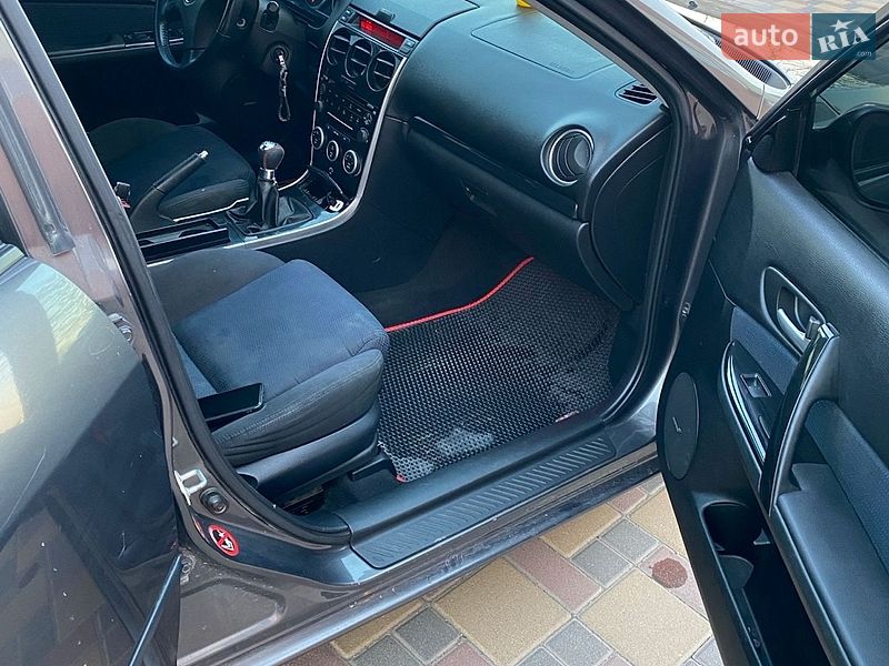 Лифтбек Mazda 6 2007 в Гайсине