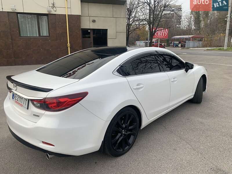 Седан Mazda 6 2016 в Дніпрі