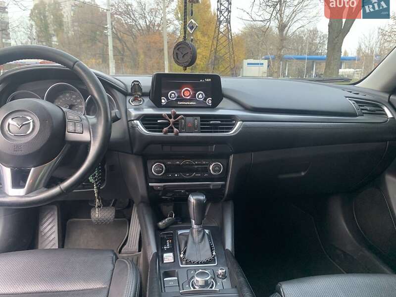 Седан Mazda 6 2016 в Дніпрі