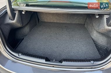 Седан Mazda 6 2016 в Киеве