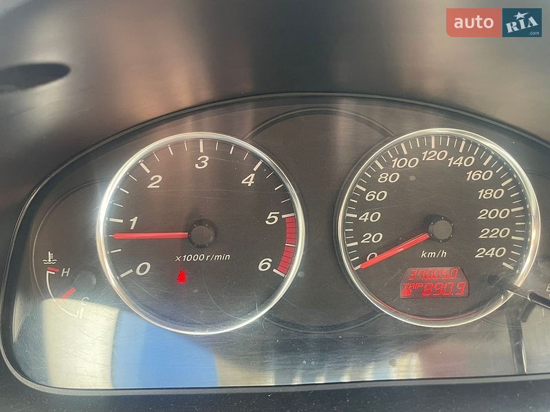 Универсал Mazda 6 2002 в Киеве