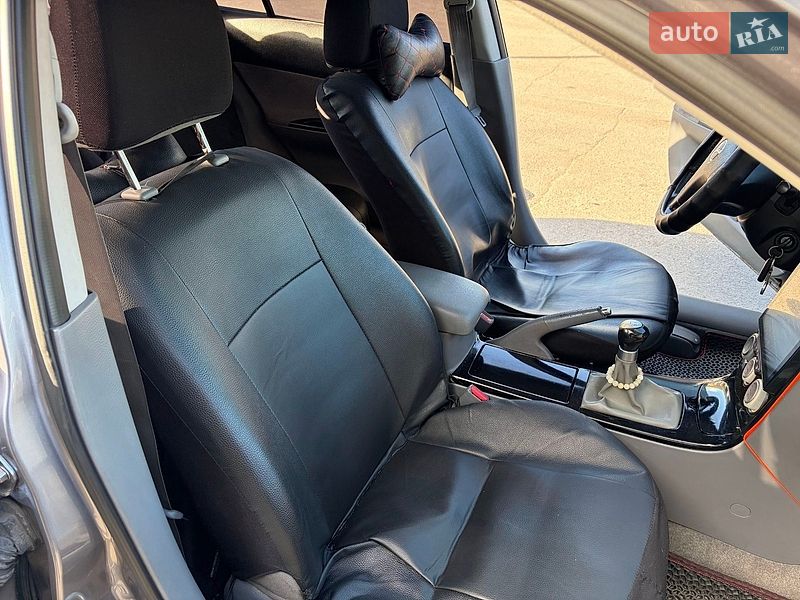 Лифтбек Mazda 6 2003 в Кременчуге