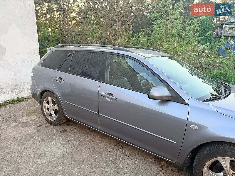 Универсал Mazda 6 2004 в Киеве