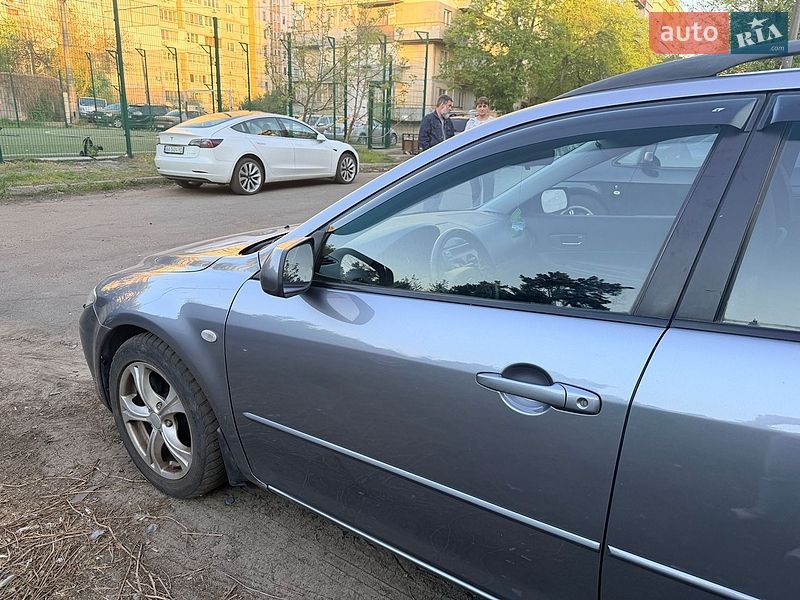 Универсал Mazda 6 2004 в Киеве