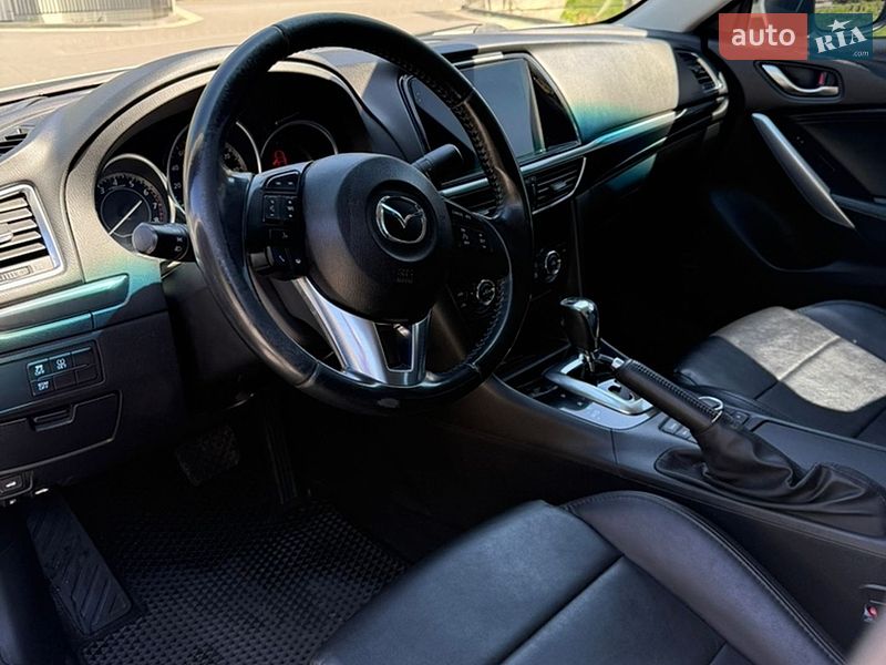 Седан Mazda 6 2013 в Межгорье