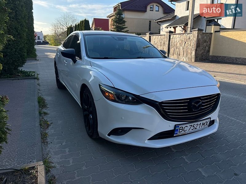 Седан Mazda 6 2015 в Львові