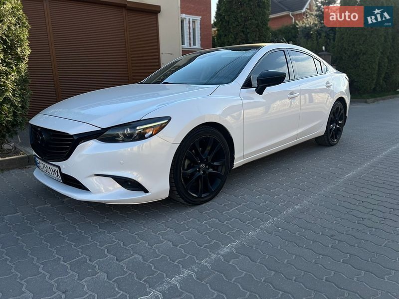 Седан Mazda 6 2015 в Львові