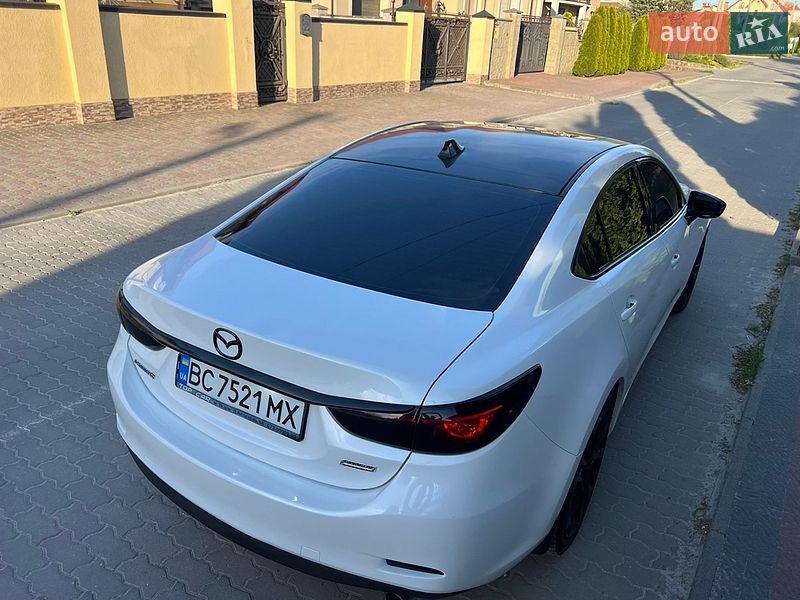 Седан Mazda 6 2015 в Львові