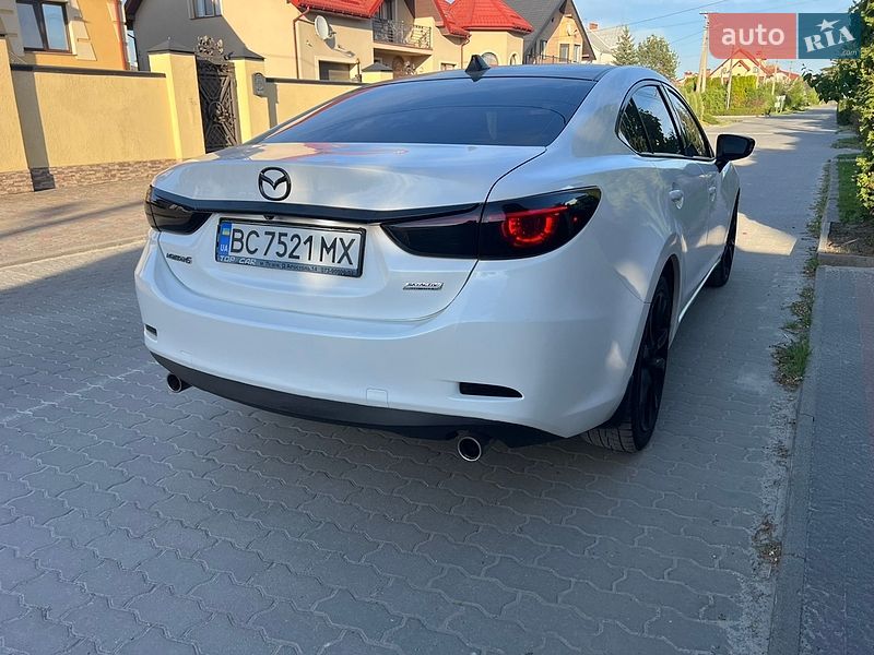 Седан Mazda 6 2015 в Львові