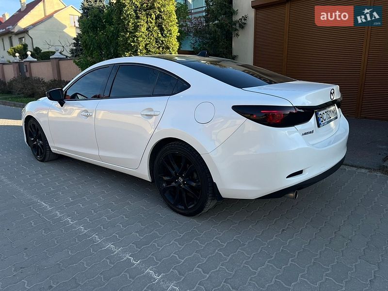 Седан Mazda 6 2015 в Львові