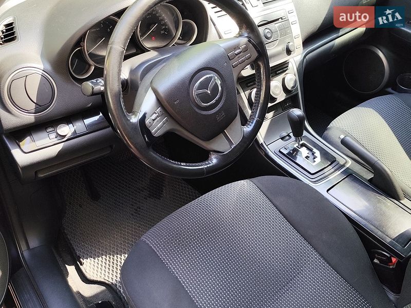 Седан Mazda 6 2007 в Запоріжжі
