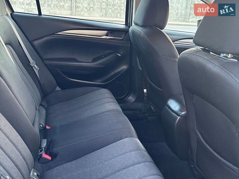 Седан Mazda 6 2018 в Киеве