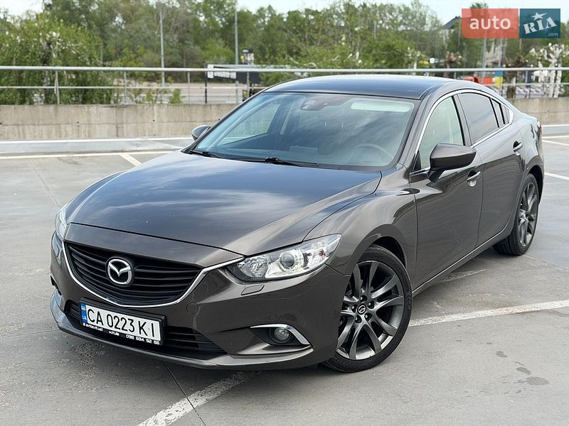 Седан Mazda 6 2016 в Киеве