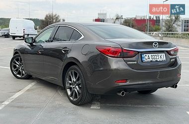 Седан Mazda 6 2016 в Киеве