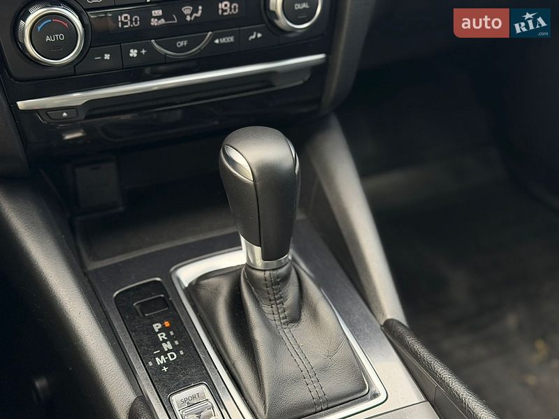Седан Mazda 6 2016 в Киеве