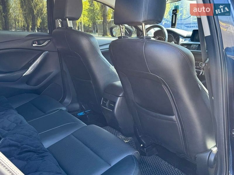 Седан Mazda 6 2016 в Кременчуге