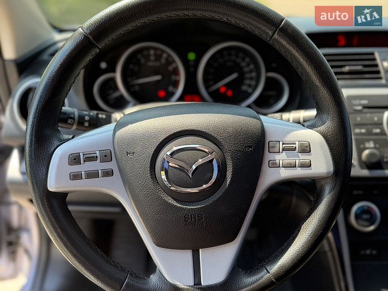 Седан Mazda 6 2007 в Запоріжжі