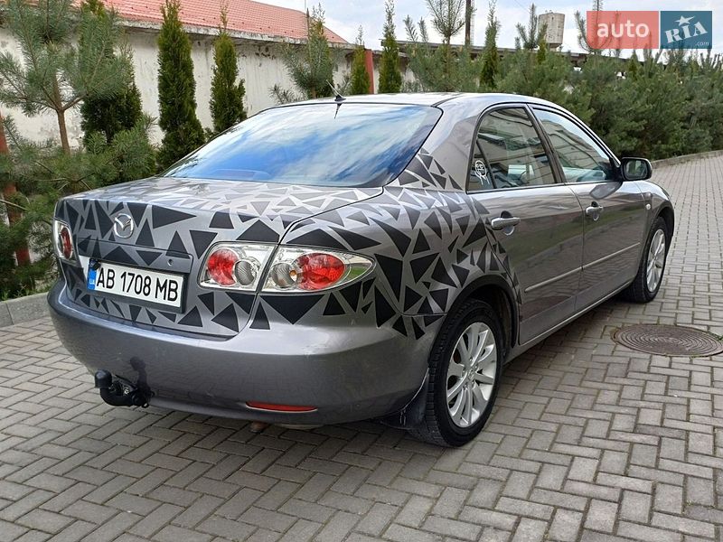 Седан Mazda 6 2002 в Золочеве