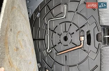 Седан Mazda 6 2002 в Золочеве
