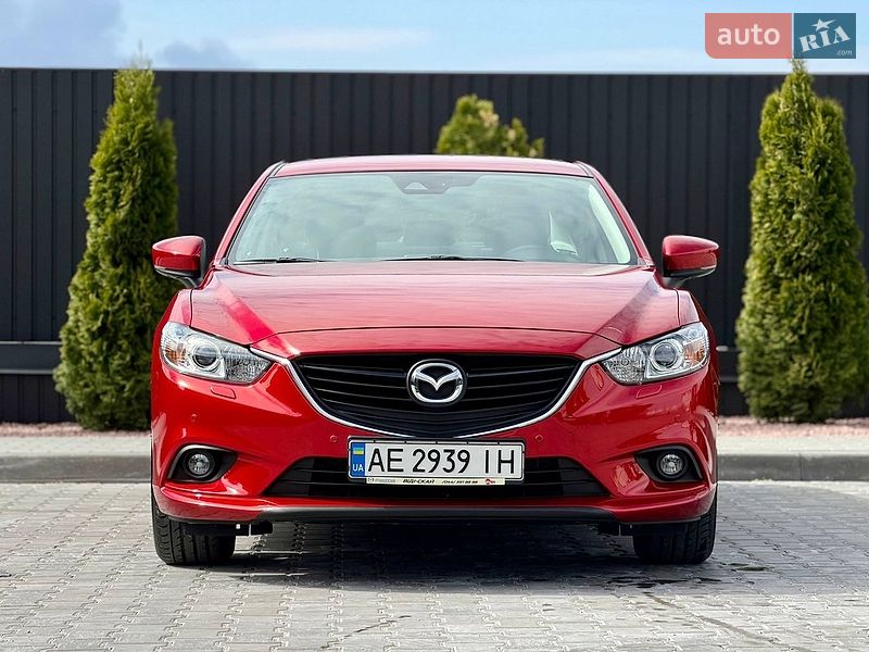 Седан Mazda 6 2017 в Днепре