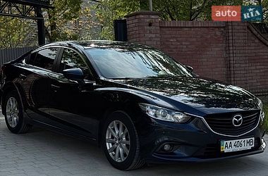 Седан Mazda 6 2015 в Борщеві