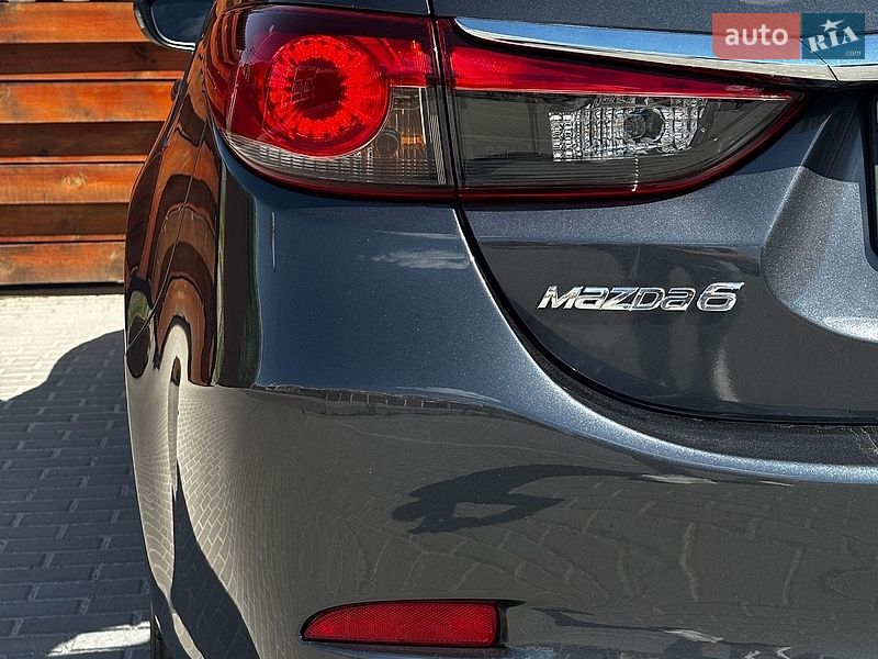 Седан Mazda 6 2016 в Белогородке