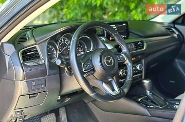 Седан Mazda 6 2016 в Киеве