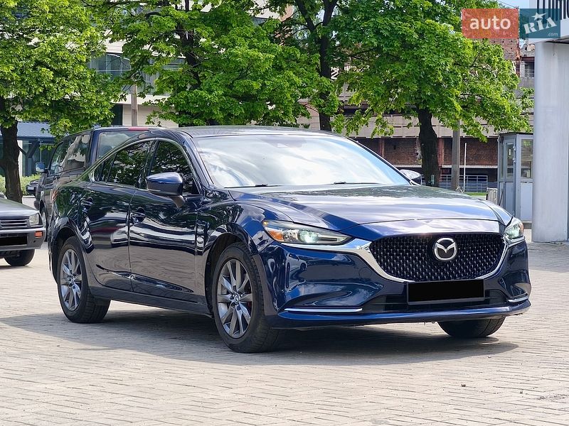 Седан Mazda 6 2018 в Днепре