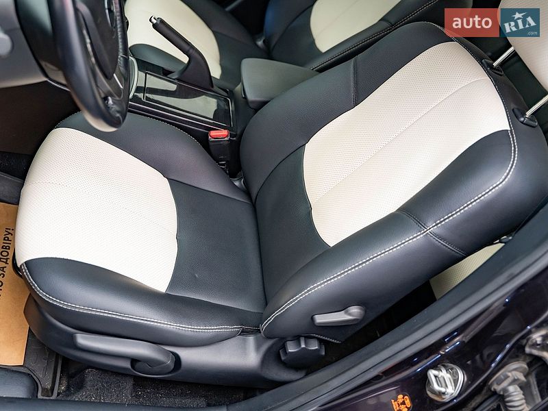 Седан Mazda 6 2012 в Києві