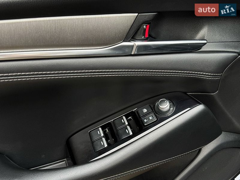 Седан Mazda 6 2019 в Києві