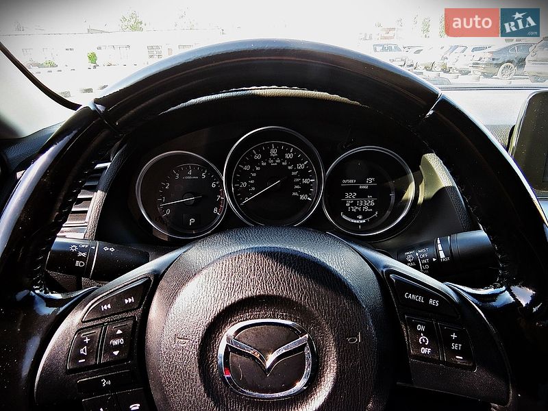 Седан Mazda 6 2014 в Черкассах