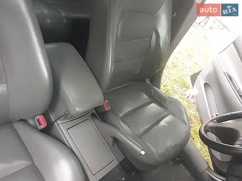 Седан Mazda 6 2003 в Броварах