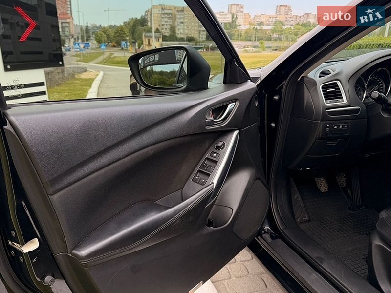 Седан Mazda 6 2013 в Львове