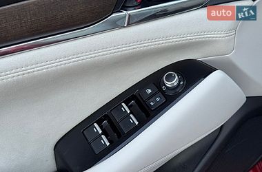 Седан Mazda 6 2019 в Киеве