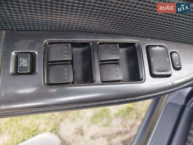 Седан Mazda 6 2007 в Черновцах