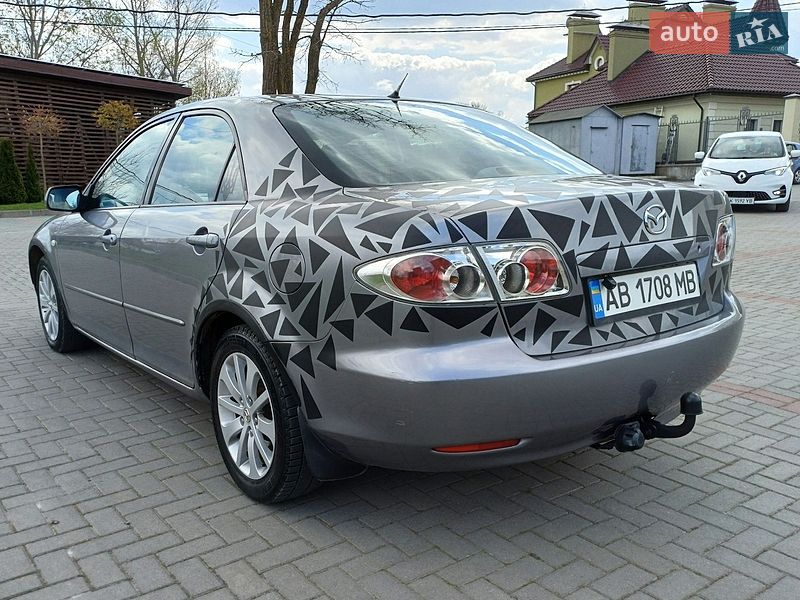 Седан Mazda 6 2002 в Золочеве